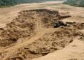 Jamshedpur mining raid : जुगसलाई में खनन विभाग का छापा, शिव घाट में किये गये अवैध बालू भंडारण का खुलासा, बड़े पैमाने पर बालू जब्त, भंडारण करने वाले संकटा सिंह कल्लू पर केस दर्ज Jamshedpur mining raid : जुगसलाई में खनन विभाग का छापा, शिव घाट में किये गये अवैध बालू भंडारण का खुलासा, बड़े पैमाने पर बालू जब्त, भंडारण करने वाले संकटा सिंह कल्लू पर केस दर्ज