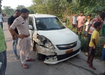 Jamshedpur rural accident: बोड़ाम में तेज रफ्तार कार का फटा टायर, अनियंत्रित होकर सामने से आ रहे बोलेरो से टकरायी, नशे में धुत थे कार सवार, सभी हिरासत में Jamshedpur rural accident: बोड़ाम में तेज रफ्तार कार का फटा टायर, अनियंत्रित होकर सामने से आ रहे बोलेरो से टकरायी, नशे में धुत थे कार सवार, सभी हिरासत में