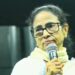 Case against mamta bannerjee : प बंगाल की पूर्व सीएम ममता बनर्जी के खिलाफ एफआइआर, महिला वकील ने सांप्रदायिक टिप्पणी करने का लगाया आरोप Case against mamta bannerjee : प बंगाल की पूर्व सीएम ममता बनर्जी के खिलाफ एफआइआर, महिला वकील ने सांप्रदायिक टिप्पणी करने का लगाया आरोप