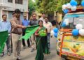 Jharkhand deoghar ddc flags off jagrukta rath : देवघर डीडीसी ने विकास भवन परिसर से रवाना किया विशेष जागरूकता रथ, रथ आम उत्पादन और मार्केटिंग को बढ़ावा देने के लिए करेगा जागरूक Jharkhand deoghar ddc flags off jagrukta rath : देवघर डीडीसी ने विकास भवन परिसर से रवाना किया विशेष जागरूकता रथ, रथ आम उत्पादन और मार्केटिंग को बढ़ावा देने के लिए करेगा जागरूक