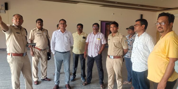 Jamshedpur rural pratibha samman : बहरागोड़ा में प्रतिभा सम्मान समारोह की तैयारियां तेज, 10 जून को देव वाटिका में होनहारों का होगा सम्मान Jamshedpur rural pratibha samman : बहरागोड़ा में प्रतिभा सम्मान समारोह की तैयारियां तेज, 10 जून को देव वाटिका में होनहारों का होगा सम्मान