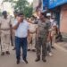 Jamshedpur traffic police action : साकची बाजार में ट्रैफिक पुलिस ने चलाया विशेष अभियान, ट्रैफिक व्यवस्था में सुधार के लिए की गई सख्त कार्रवाई, नो पार्किंग में खड़े वाहन हटवाए गए, चालान भी काटे Jamshedpur traffic police action : साकची बाजार में ट्रैफिक पुलिस ने चलाया विशेष अभियान, ट्रैफिक व्यवस्था में सुधार के लिए की गई सख्त कार्रवाई, नो पार्किंग में खड़े वाहन हटवाए गए, चालान भी काटे