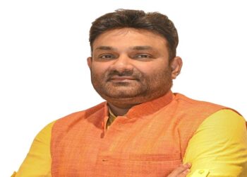 jamshedpur bjp neeraj singh : भाजपा नेता नीरज सिंह ने मानगो नगर निगम की मेयर सुधा गुप्ता पर बोला हमला, गरीबों के पानी पर राजनीति बंद करें मानगो की मेयर, निःशुल्क जल सेवा रोकना अमानवीय और जनविरोधी कृत्य jamshedpur bjp neeraj singh : भाजपा नेता नीरज सिंह ने मानगो नगर निगम की मेयर सुधा गुप्ता पर बोला हमला, गरीबों के पानी पर राजनीति बंद करें मानगो की मेयर, निःशुल्क जल सेवा रोकना अमानवीय और जनविरोधी कृत्य