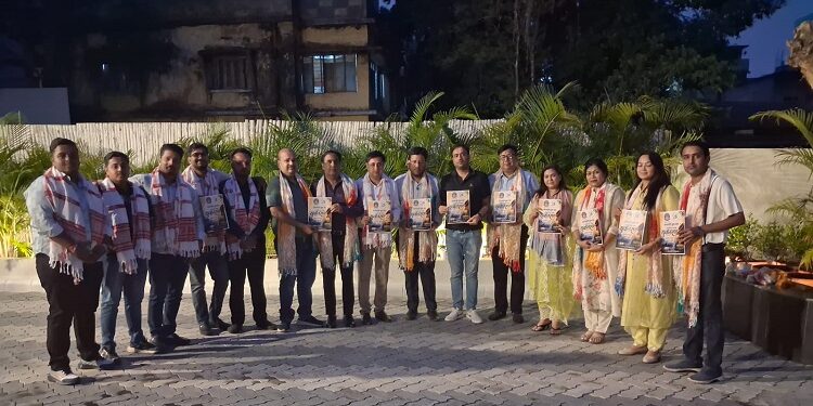 Jamshedpur mym official publication launched : जमशेदपुर मारवाड़ी युवा मंच के अधिकारियों ने रांची में प्रदेश के अधिकारियों से की सौजन्य भेंट, मंच के मुखपत्र युवांतरण का हुआ विमोचन Jamshedpur mym official publication launched : जमशेदपुर मारवाड़ी युवा मंच के अधिकारियों ने रांची में प्रदेश के अधिकारियों से की सौजन्य भेंट, मंच के मुखपत्र युवांतरण का हुआ विमोचन