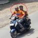 Jamshedpur purse snatching : सोनारी जी रोड में उचक्के महिला का पर्स छीन कर हुए फरार, सीसीटीवी कैमरे में कैद हुए आरोपी व उनकी स्कूटी, पुलिस आरोपियों को गिरफ्तारी का कर रही प्रयास Jamshedpur purse snatching : सोनारी जी रोड में उचक्के महिला का पर्स छीन कर हुए फरार, सीसीटीवी कैमरे में कैद हुए आरोपी व उनकी स्कूटी, पुलिस आरोपियों को गिरफ्तारी का कर रही प्रयास