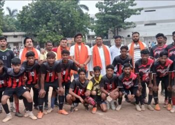 jamshedpur football : धातकीडीह के फुटबॉल टूर्नामेंट का आयोजन, खिलाड़ियों ने किया उत्कृष्ट खेल का प्रदर्शन