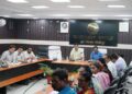 jamshedpur dc review education department- उपायुक्त की अध्यक्षता में हुई शिक्षा विभाग की मासिक समीक्षा बैठक, विभागीय योजनाओं एवं कार्यक्रमों की समीक्षा कर दिए आवश्यक दिशा- निर्देश jamshedpur dc review education department- उपायुक्त की अध्यक्षता में हुई शिक्षा विभाग की मासिक समीक्षा बैठक, विभागीय योजनाओं एवं कार्यक्रमों की समीक्षा कर दिए आवश्यक दिशा- निर्देश