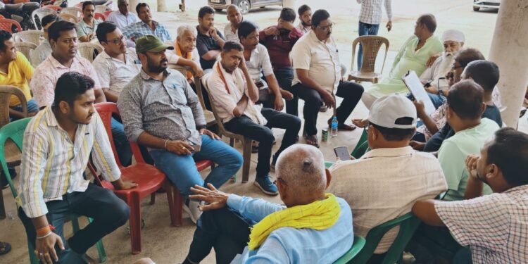 jamshedpur rural- बहरागोड़ा में 20 जून से बढेगा किराया, बस ओनर एसोसिएशन की बैठक में लिया गया निर्णय jamshedpur rural- बहरागोड़ा में 20 जून से बढेगा किराया, बस ओनर एसोसिएशन की बैठक में लिया गया निर्णय