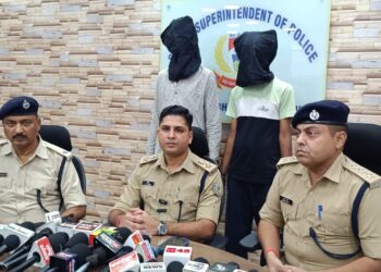 jamshedpur police success-जुगसलाई पुलिस को मिली कामयाबी, 24 पुड़िया ब्राउन शुगर के साथ दो गिरफ्तार, देखिए video