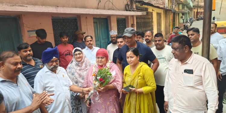 jamshedpur jugsalai development : जुगसलाई में सड़क एवं नाली निर्माण योजनाओं का नगर परिषद अध्यक्ष ने किया शिलान्यास, योजनाओं पर 30 लाख रुपये से अधिक खर्च होंगे, विभिन्न वार्डों के लोगों को मिलेगी सुविधा jamshedpur jugsalai development : जुगसलाई में सड़क एवं नाली निर्माण योजनाओं का नगर परिषद अध्यक्ष ने किया शिलान्यास, योजनाओं पर 30 लाख रुपये से अधिक खर्च होंगे, विभिन्न वार्डों के लोगों को मिलेगी सुविधा