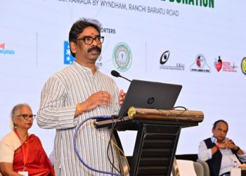 Jharkhand organ and tissue donation : मुख्यमंत्री हेमन्त सोरेन ने आर्गन व टिश्यू डोनेशन को लेकर लोगों में जागरूकता लाने पर दिया जोर, अंगदान के प्रति जागरूकता एवं सामाजिक सहभागिता आवश्यक