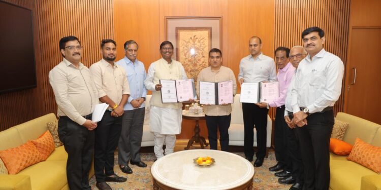 SAG,AAI,and GSAA mou-पैरा खेलों को नया आयाम व समावेशी खेल संस्कृति को सशक्त बनाने की दिशा में अनूठी पहल, अहमदाबाद में होने वाले वर्ल्ड आर्चरी पारा सीरीज के लिए एसएजी, एएआई व जीएसएए के बीच हुआ करार SAG,AAI,and GSAA mou-पैरा खेलों को नया आयाम व समावेशी खेल संस्कृति को सशक्त बनाने की दिशा में अनूठी पहल, अहमदाबाद में होने वाले वर्ल्ड आर्चरी पारा सीरीज के लिए एसएजी, एएआई व जीएसएए के बीच हुआ करार