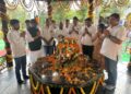 jharkhand congress- कांग्रेस ने रांची कांग्रेस भवन व कोकर समाधि स्थल पर भगवान बिरसा मुंडा की मनायी पुण्यतिथि, दी श्रद्धांजलि, प्रदेश अध्यक्ष, राज्यसभा प्रत्याशी रहे मौजूद