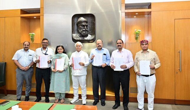 Tata steel growth shop wage revision agreement : टाटा स्टील की तर्ज पर गम्हरिया के टिस्को ग्रोथ शॉप में बढ़ा वेतन, हुआ वेज रिवीजन समझौता, जानें कर्मचारियों को कितना हुआ लाभ