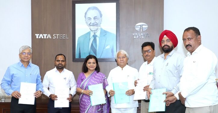 Tata steel tinplate wage revision : टाटा स्टील के टिनप्लेट डिवीजन में हुआ वेज रिवीजन समझौता, पुराना ग्रेड और नया ग्रेड का वेतन बढ़ा, मिलेगा दो साल का एरियर, नहीं बढ़ा डीए प्रति प्वाइंट, जाने क्या हुआ समझौता