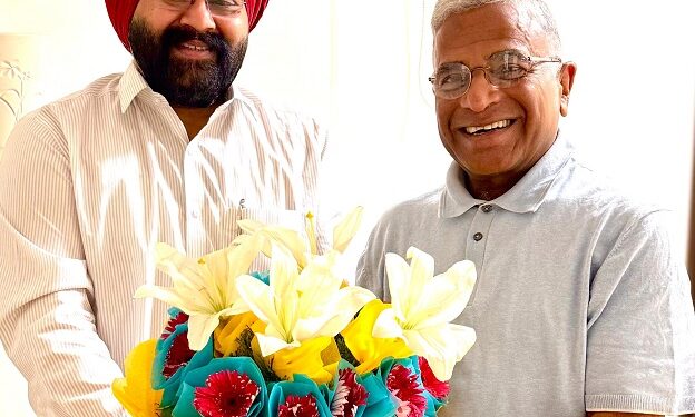 Jharkhand BJP state spokesperson : राज्यसभा के उपसभापति हरिवंश से मिले झारखंड भाजपा के प्रदेश प्रवक्ता काले, लिया मार्गदर्शन