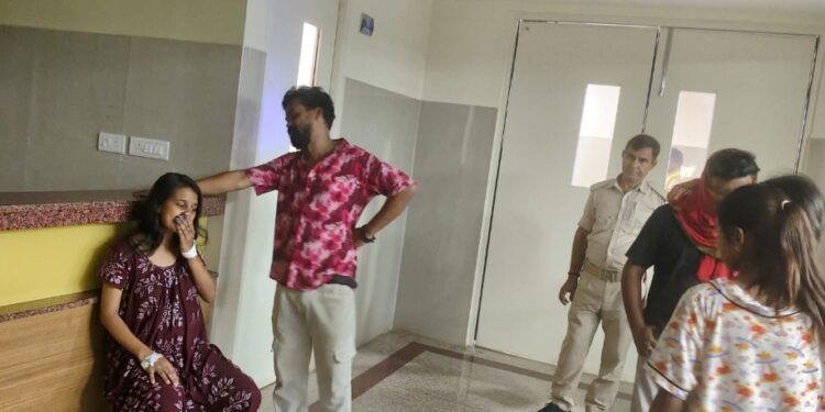 Jamshedpur mgm hungama – एमजीएम अस्पताल में नवजात की मौत पर फूटा परिजनों का गुस्सा, हंगामा, लापरवाही का आरोप