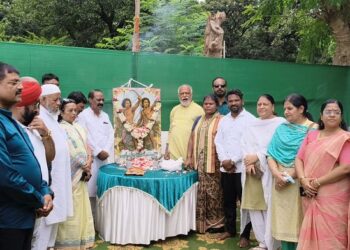 Jamshedpur jmm – झामुमो कार्यालय में हूल दिवस पर शहीद सिदो-कान्हू को नेताओं ने दी श्रद्धांजलि, सरकार पर साधा निशाना