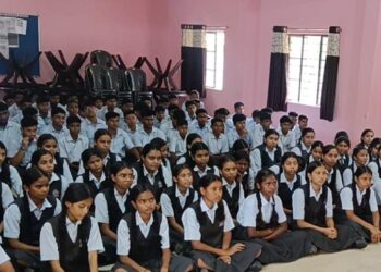 Xavier public school dorkasai : जेवियर पब्लिक स्कूल डोरकासाई में एसआइआर के नियमों से बच्चों को कराया गया अवगत
