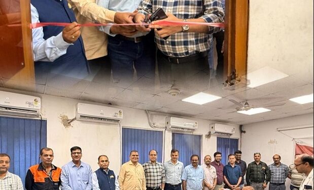 Tata steel ld 2 blood donation : टाटा स्टील के एलडी 2 में आयोजित हुआ रक्तदान शिविर, महिलाओं समेत काफी संख्या में कर्मचारियों ने किया रक्तदान Tata steel ld 2 blood donation : टाटा स्टील के एलडी 2 में आयोजित हुआ रक्तदान शिविर, महिलाओं समेत काफी संख्या में कर्मचारियों ने किया रक्तदान
