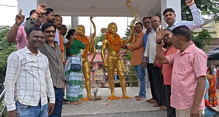 Jamshedpur bjp hul diwas : परसुडीह भाजपा ने मनाया हूल दिवस, दी गयी शहीदों को श्रद्धांजलि Jamshedpur bjp hul diwas : परसुडीह भाजपा ने मनाया हूल दिवस, दी गयी शहीदों को श्रद्धांजलि