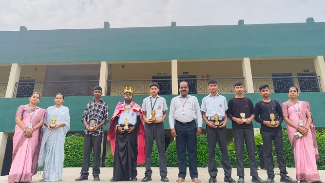 Xavier public school dorkasai : जेवियर पब्लिक स्कूल डोरकासाई के छात्रों ने नुक्कड़ नाटक से दिया नशामुक्ति का संदेश