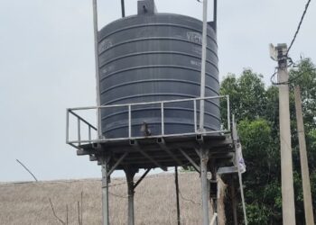 Jamshedpur rural water crisis : हेंदलजुड़ी पंचायत के हलुदबनी में दो जलमीनार खराब, पेयजल संकट से जूझ रहे ग्रामीण Jamshedpur rural water crisis : हेंदलजुड़ी पंचायत के हलुदबनी में दो जलमीनार खराब, पेयजल संकट से जूझ रहे ग्रामीण