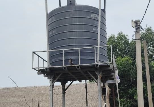 Jamshedpur rural water crisis : हेंदलजुड़ी पंचायत के हलुदबनी में दो जलमीनार खराब, पेयजल संकट से जूझ रहे ग्रामीण Jamshedpur rural water crisis : हेंदलजुड़ी पंचायत के हलुदबनी में दो जलमीनार खराब, पेयजल संकट से जूझ रहे ग्रामीण