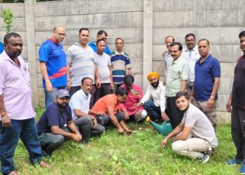 Jamshedpur bjp – भाजपा गोलमुरी मंडल ने इस्कॉन मंदिर परिसर में किया पौधरोपण, “एक पेड़ मां के नाम” अभियान से पर्यावरण संरक्षण को मिलेगी नई दिशा : दिनेश कुमार