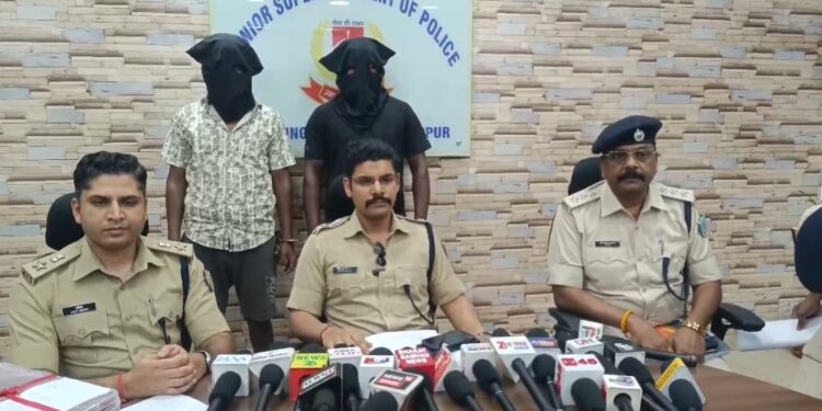 Jamshedpur police action : उलीडीह में बदले की भावना से की गयी युवक की हत्या, दो गिरफ्तार, देखिए – video