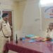 Jamshedpur ssp action : जमशेदपुर के एसएसपी देर रात इंस्पेक्शन करने निकले, सोनारी थाना में अचानक घुसे, सबके होश उड़े