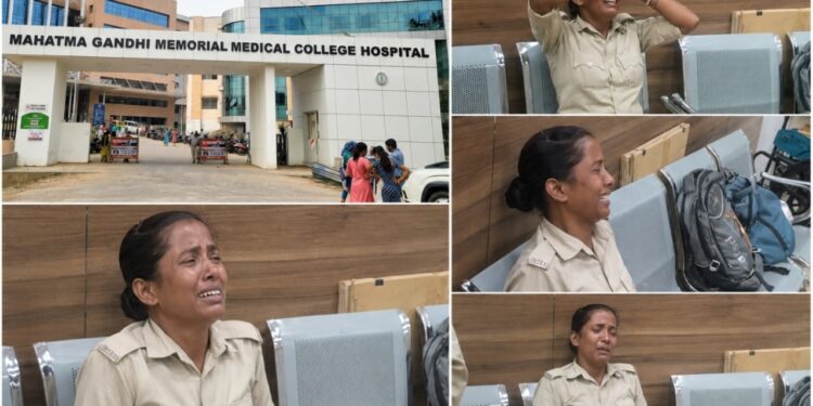 Jamshedpur mgm hospital : पांच माह से मानदेय नहीं मिलने पर रोई महिला होमगार्ड, अब एमजीएम से हटेंगे जवान, भुगतान और व्यवस्था पर उठे सवाल Jamshedpur mgm hospital : पांच माह से मानदेय नहीं मिलने पर रोई महिला होमगार्ड, अब एमजीएम से हटेंगे जवान, भुगतान और व्यवस्था पर उठे सवाल