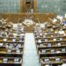 Anti paper leak bill passed in ls : भारी हंगामे के बीच एंटी पेपर लीक विधेयक लोकसभा से पारित, गृहमंत्री अमित शाह पर राहुल गांधी के आरोप को लेकर हंगामा, संसदीय कार्यमंत्री किरेन रिजिजू ने कहा – राहुल गांधी माफी मांगें   