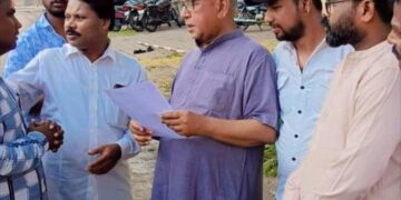 Jamshedpur mukhi samaj : मुखी समाज विकास समिति की पहल रंग लाई, सीनी के प्रभावित परिवारों को मिली बड़ी राहत, विधायक सरयू राय के हस्तक्षेप से डीआरएम ने दिया राहत का भरोसा