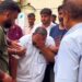 Jamshedpur bistupur dd bar murder : बिष्टुपुर डीडी बार हत्याकांड में मृतक हिमांशु की दो दिनों बाद निकली अंतिम यात्रा, लोगों में दिखा गम और गुस्सा, पिता और पत्नी के चित्कार से सभी की आंखे हुई नम, देखिये – video Jamshedpur bistupur dd bar murder : बिष्टुपुर डीडी बार हत्याकांड में मृतक हिमांशु की दो दिनों बाद निकली अंतिम यात्रा, लोगों में दिखा गम और गुस्सा, पिता और पत्नी के चित्कार से सभी की आंखे हुई नम, देखिये – video