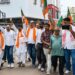 Jamshedpur band : जमशेदपुर बंद का व्यापक असर, अपराध और पुलिस के खिलाफ लोगों ने किया स्वत: स्फूर्त बंद, भाजपाइ सड़कों पर निकले, देखिये – video