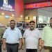 Jamshedpur bistupur dd bar case : बिष्टपुर डीडी बार के बाहर हुई चापड़बाजी में घायल प्रत्युष को देखने पहुंचे पूर्व मंत्री बन्ना गुप्ता, बड़े पिता और परिवार हुआ भावुक Jamshedpur bistupur dd bar case : बिष्टपुर डीडी बार के बाहर हुई चापड़बाजी में घायल प्रत्युष को देखने पहुंचे पूर्व मंत्री बन्ना गुप्ता, बड़े पिता और परिवार हुआ भावुक