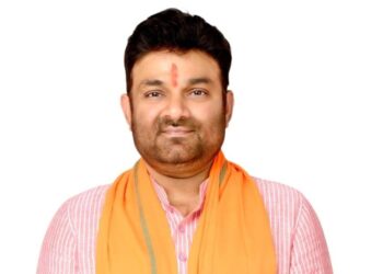 Jamshedpur bistupur dd bar case niraj singh arrested : बिष्टुपुर डीडी बार के मालिक और भाजपा नेता नीरज सिंह राजस्थान से गिरफ्तार, मैनेजर की भी गिरफ्तारी की सूचना