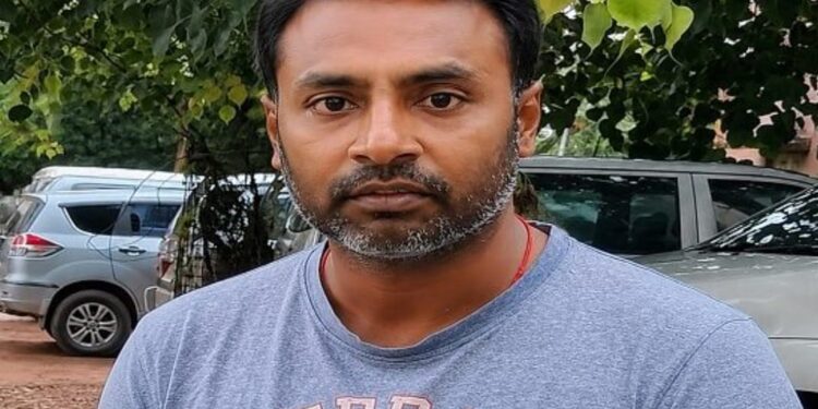 Jamshedpur fraud : सोनारी में फ्रेंडली लोन लेकर पैसे मांगे तो रंगदारी का लगा दिया आरोप, झूठे मामले में फंसाने की दी धमकी Jamshedpur fraud : सोनारी में फ्रेंडली लोन लेकर पैसे मांगे तो रंगदारी का लगा दिया आरोप, झूठे मामले में फंसाने की दी धमकी