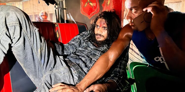 Jamshedpur accident: साकची में खड़ी बस से टकराई टेंपो, चालक घायल, देखिए – video Jamshedpur accident: साकची में खड़ी बस से टकराई टेंपो, चालक घायल, देखिए – video