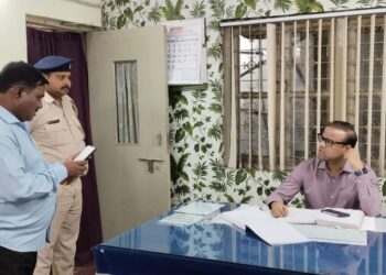 Jamshedpur ssp inspection – टेल्को थाना का एसएसपी ने किया औचक निरीक्षण, अड्डेबाजी व संदिग्ध असामाजिक तत्वों पर विशेष निगरानी रखने का निर्देश