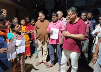 Jamshedpur mango encroachment drive : मानगो के अंचल अधिकारी ने दर्जनों मकानो को 4 अगस्त को ढाहने का दिया नोटिस, अतिक्रमण हटाने को लेकर कार्रवाई तेज