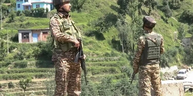 23 jaish-luskar members declared terrorists पाक में सक्रिय जैश व लश्कर के 23 सदस्यों को भारत ने घोषित किया आतंकी, देश में अशांति फैलाने की साजिश रचने समेत लगाए कई आरोप 23 jaish-luskar members declared terrorists पाक में सक्रिय जैश व लश्कर के 23 सदस्यों को भारत ने घोषित किया आतंकी, देश में अशांति फैलाने की साजिश रचने समेत लगाए कई आरोप