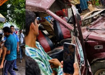 Train hits school van in murshidabad : प बंगाल के मुर्शिदाबाद में तेज रफ्तार ट्रेन की टक्कर से स्कूल वैन के उड़े परखचे, तीन छात्रों सहित चार लोगों की दर्दनाक मौत, चार छात्र व वैन चालक गंभीर रूप से जख्मी Train hits school van in murshidabad : प बंगाल के मुर्शिदाबाद में तेज रफ्तार ट्रेन की टक्कर से स्कूल वैन के उड़े परखचे, तीन छात्रों सहित चार लोगों की दर्दनाक मौत, चार छात्र व वैन चालक गंभीर रूप से जख्मी