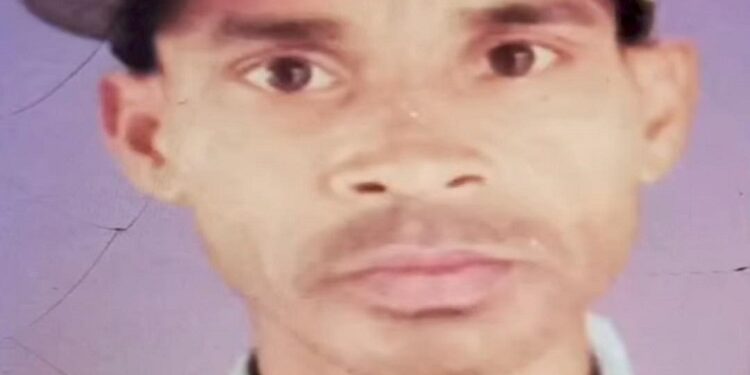 Chandil murder case remains un solved : कपाली के मुस्तकीम हत्याकांड के 35 दिन बाद भी पुलिस के हाथ खाली, न हत्या की गुत्थी सुलझी और न कोई आरोपी हुआ गिरफ्तार Chandil murder case remains un solved : कपाली के मुस्तकीम हत्याकांड के 35 दिन बाद भी पुलिस के हाथ खाली, न हत्या की गुत्थी सुलझी और न कोई आरोपी हुआ गिरफ्तार