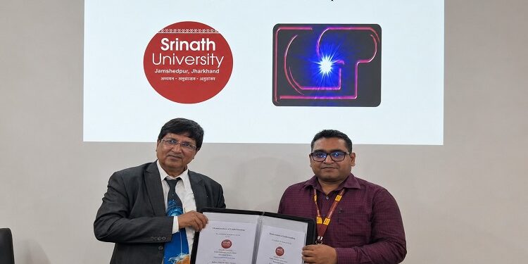 srinath university mou : झारखंड में पहली बार उच्च शिक्षा के पाठ्यक्रम में शामिल होगा ‘अंतरिक्ष भौतिकी’, श्रीनाथ विश्वविद्यालय और भारतीय अंतरिक्ष भौतिकी केंद्र के बीच हुआ समझौता