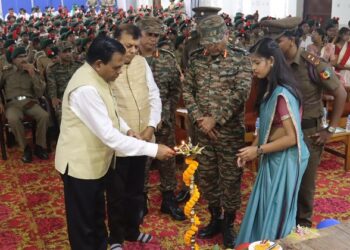 jamshedpur proud : रूस से लौटे कैडेट देव ऋषि कश्यप हुए सम्मानित, सम्मान पाकर भावुक हुए कैडेट