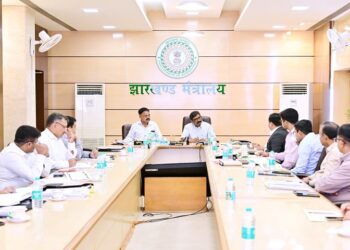 jharkhand tourism : मुख्यमंत्री हेमन्त सोरेन ने की पर्यटन, कला-संस्कृति, खेलकूद एवं युवा कार्य विभाग की अद्यतन कार्य प्रगति की समीक्षा, झारखंड में इको टूरिज्म का विकास राज्य सरकार की प्राथमिकता, स्पोर्ट्स यूनिवर्सिटी बनाने की जरूरतों पर तैयार करें कार्य योजना jharkhand tourism : मुख्यमंत्री हेमन्त सोरेन ने की पर्यटन, कला-संस्कृति, खेलकूद एवं युवा कार्य विभाग की अद्यतन कार्य प्रगति की समीक्षा, झारखंड में इको टूरिज्म का विकास राज्य सरकार की प्राथमिकता, स्पोर्ट्स यूनिवर्सिटी बनाने की जरूरतों पर तैयार करें कार्य योजना