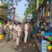 Chandil police patrolling : चांडिल पुलिस ने बाजार क्षेत्र में की पैदल गश्त, लोगों से की अतिक्रमण नहीं करने की अपील