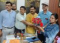 jamshedpur teachers : झारखंड प्राथमिक शिक्षक संघ ने की जमशेदपुर के डीइओ से मुलाकात, रखीं समस्याएं jamshedpur teachers : झारखंड प्राथमिक शिक्षक संघ ने की जमशेदपुर के डीइओ से मुलाकात, रखीं समस्याएं